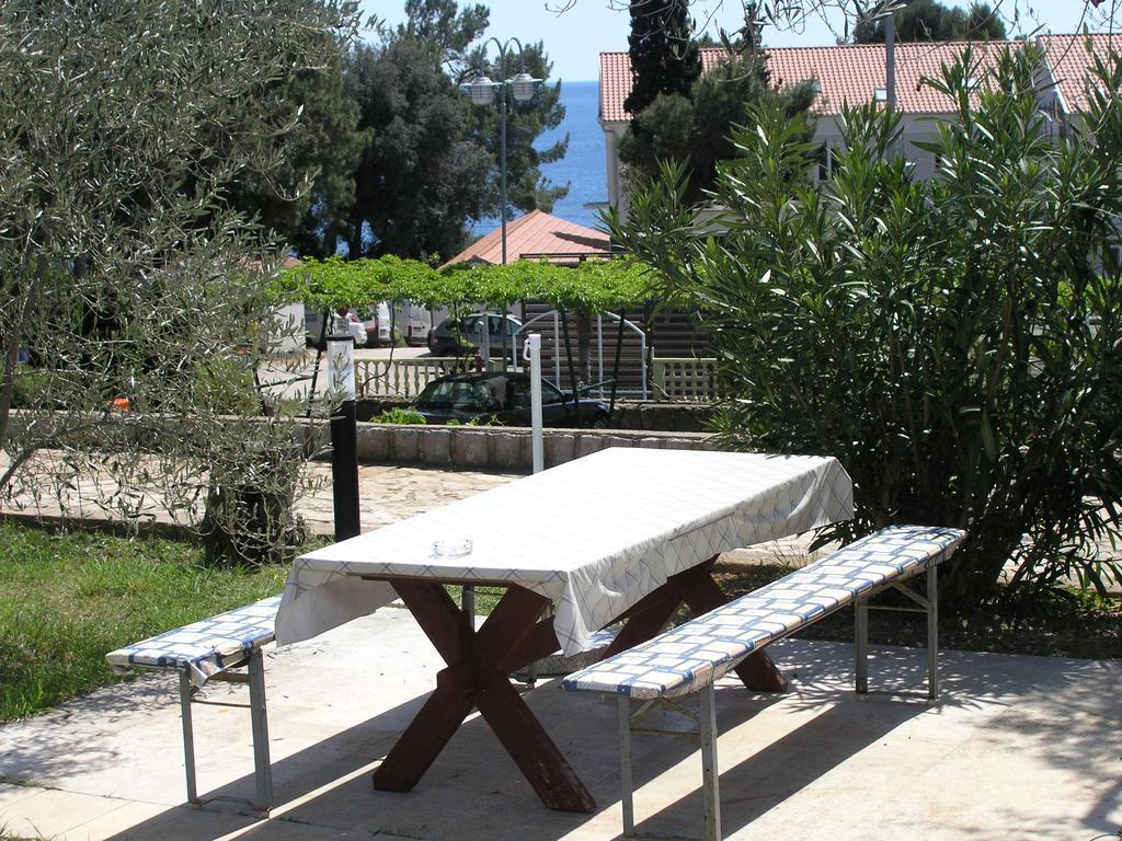 Apartment Martina Krk Town Exterior photo